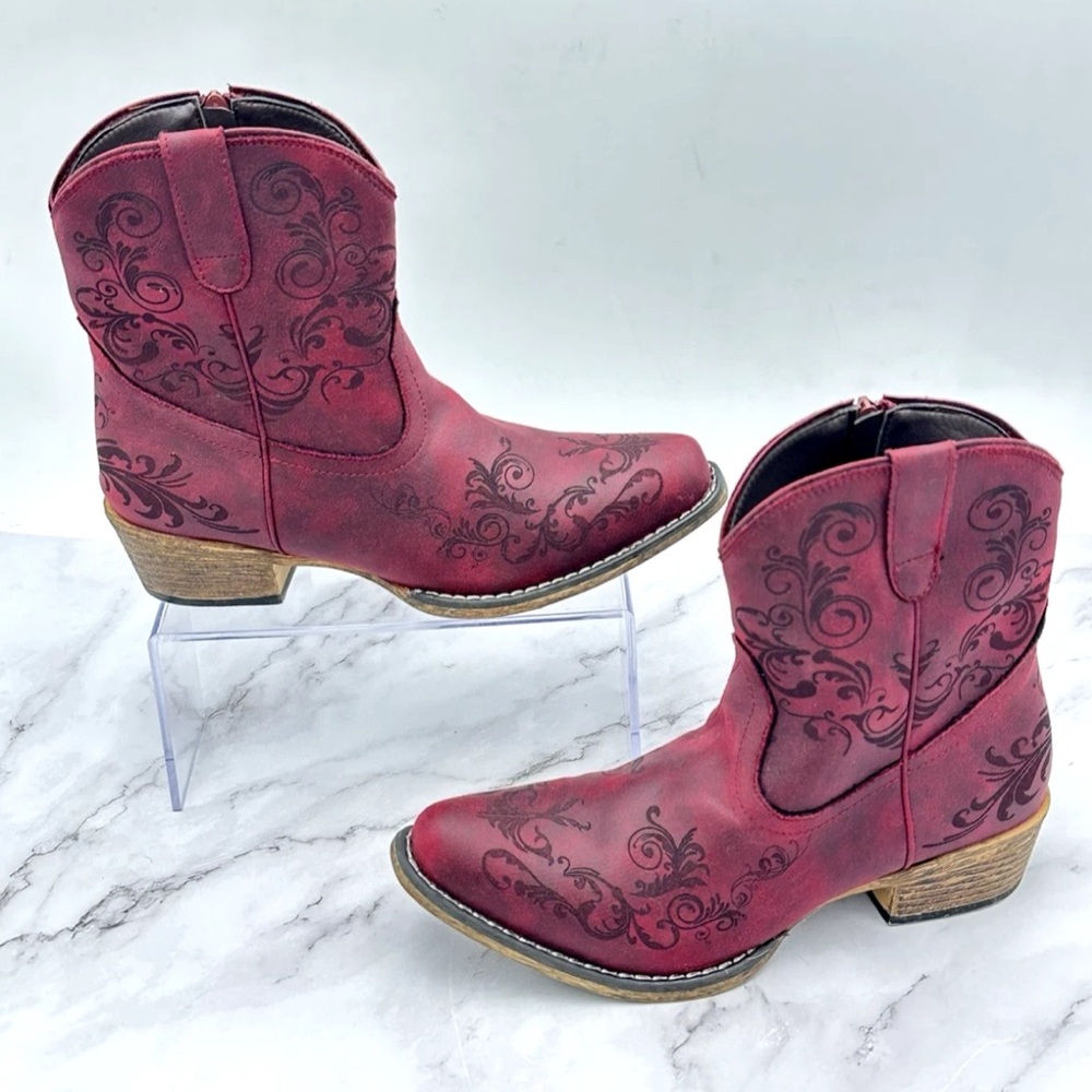 Roper Vintage Red Faux Leather Short Stuff Snip Toe Cowboy Boots Womens 9.5
